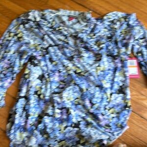 vince camuto sz S blooming floral 2 piece blouse